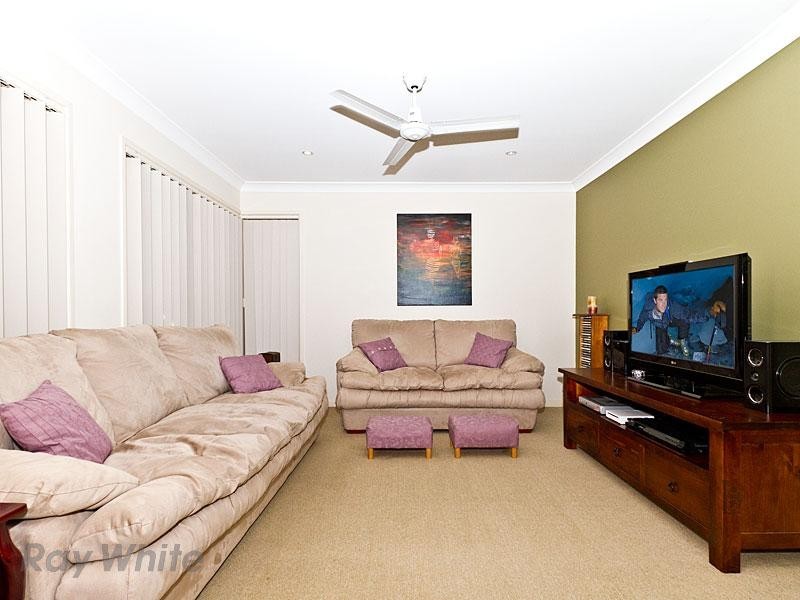 21 Sanctuary Drive, Forest Lake QLD 4078