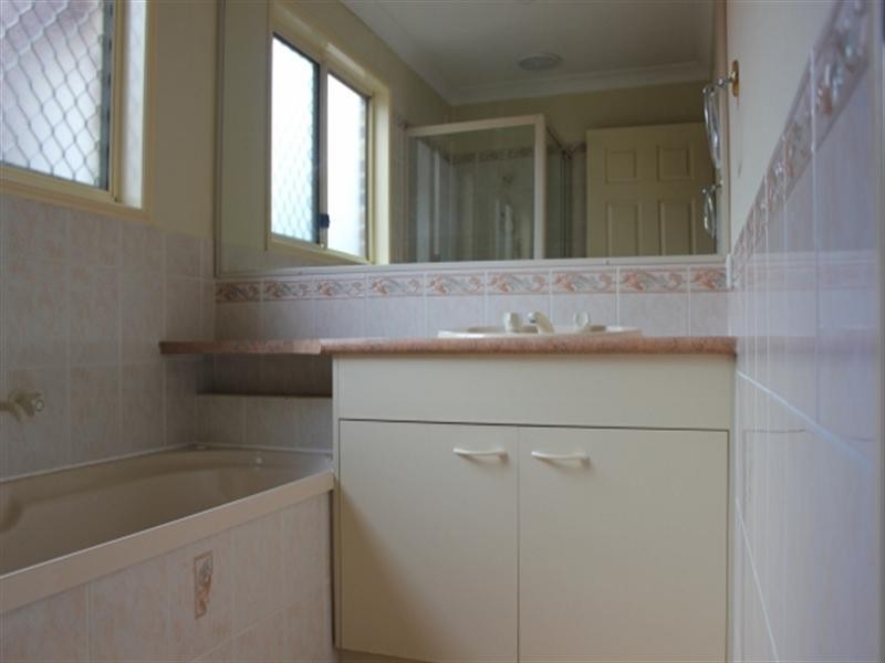 13 Toomba Place, Forest Lake QLD 4078