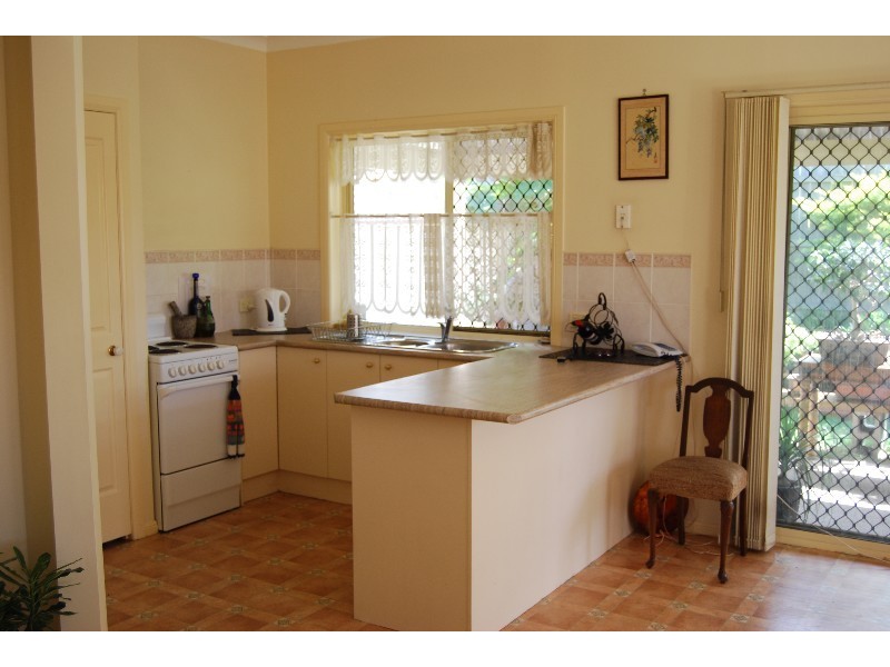 67 Hampstead Street, Forest Lake QLD 4078