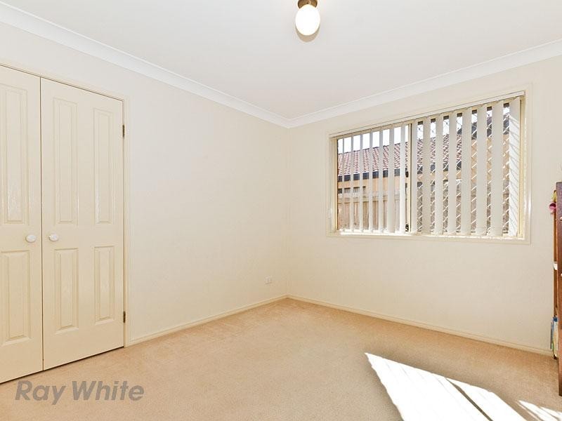 8 Pintail Crescent, Forest Lake QLD 4078