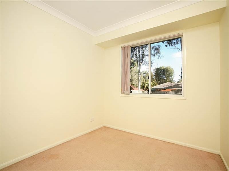 16 Tenterfield Place, Forest Lake QLD 4078