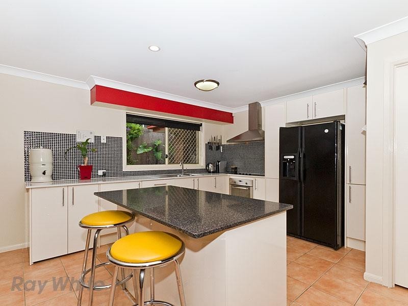 47 Pintail Crescent, Forest Lake QLD 4078