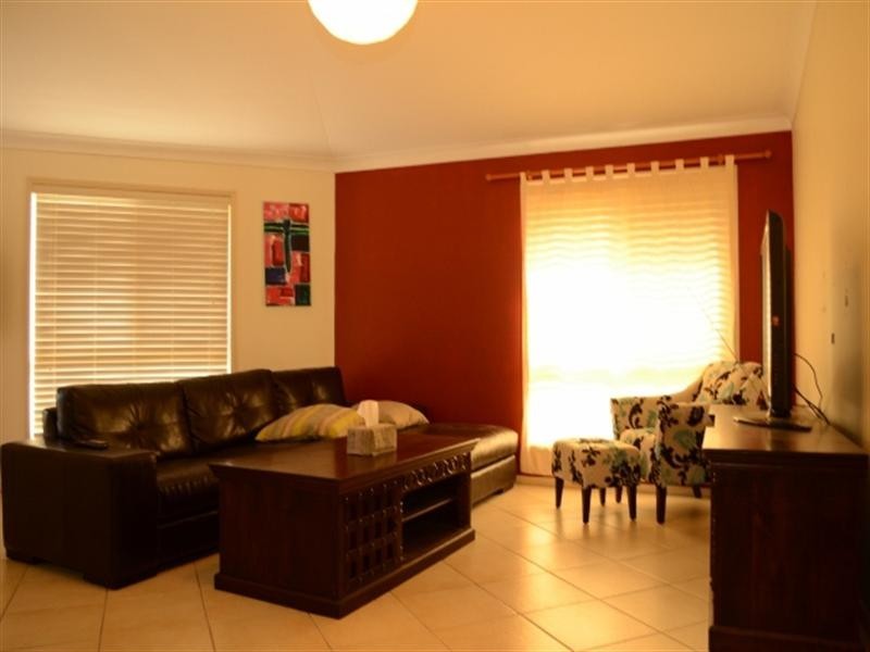 26 BANDICOOT Crescent, Doolandella QLD 4077