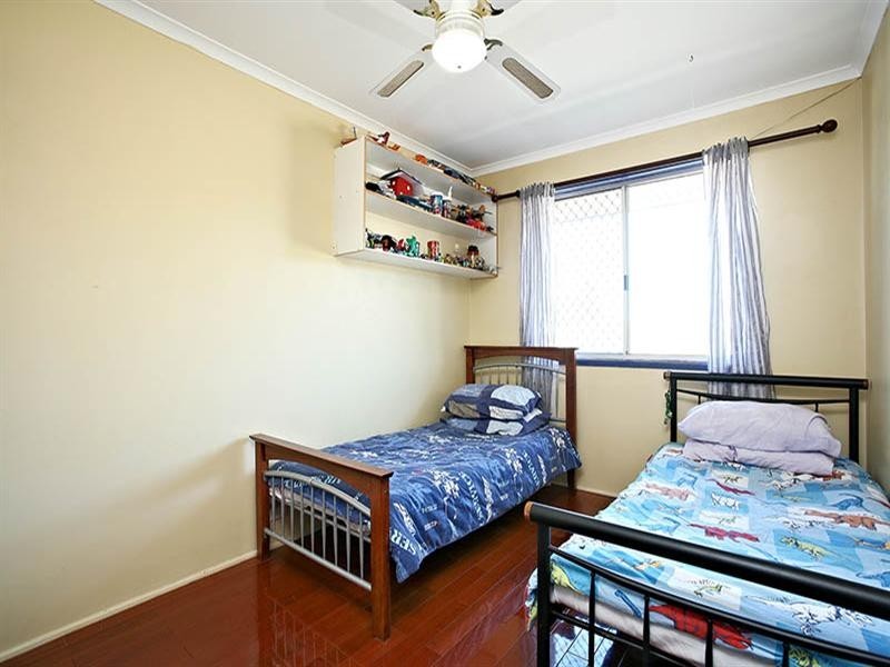 8 Trebeck Street, Browns Plains QLD 4118