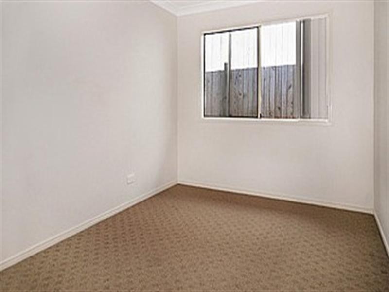 6 Dandenong Street, Forest Lake QLD 4078