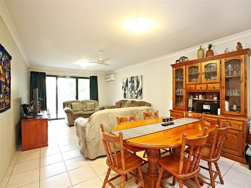 1/84 Cascade Drive, Forest Lake QLD 4078