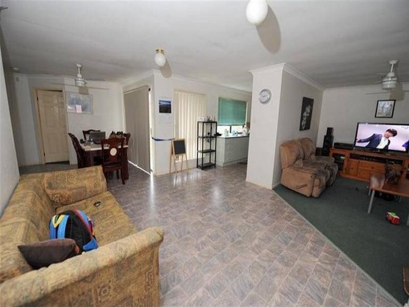 2 Boodie Close, Doolandella QLD 4077