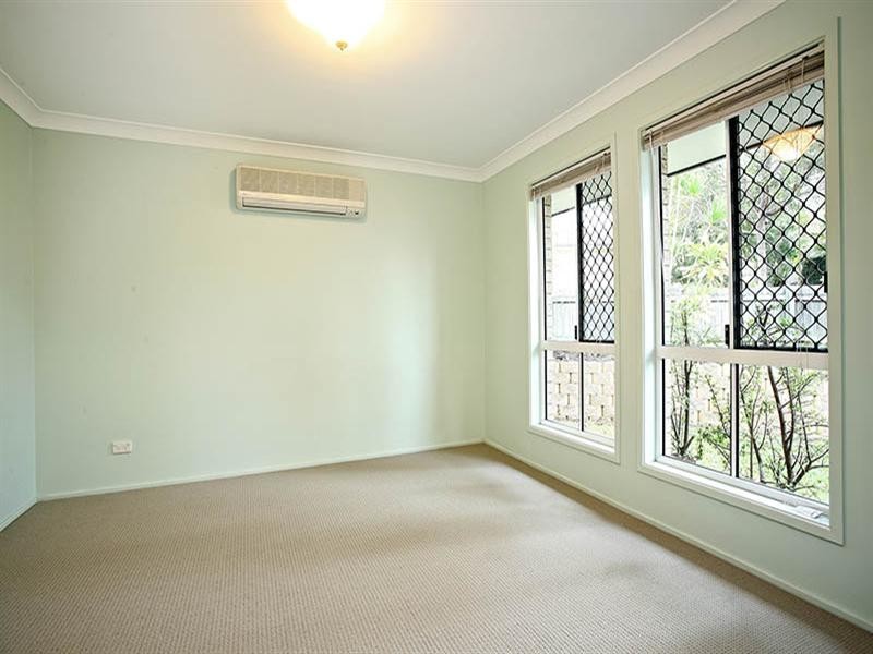 3 Tully Street, Forest Lake QLD 4078