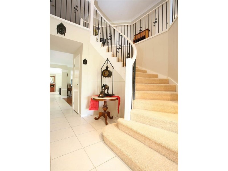 12 Chevron Close, Forest Lake QLD 4078