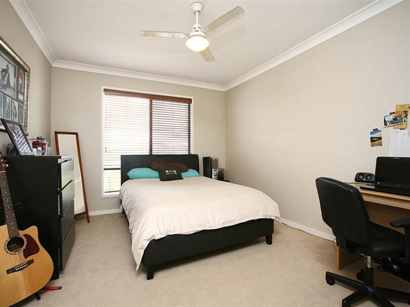 12 Chevron Close, Forest Lake QLD 4078