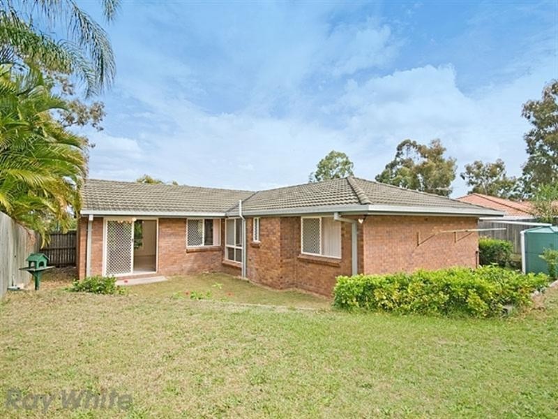 42 Settlers Circuit, Forest Lake QLD 4078