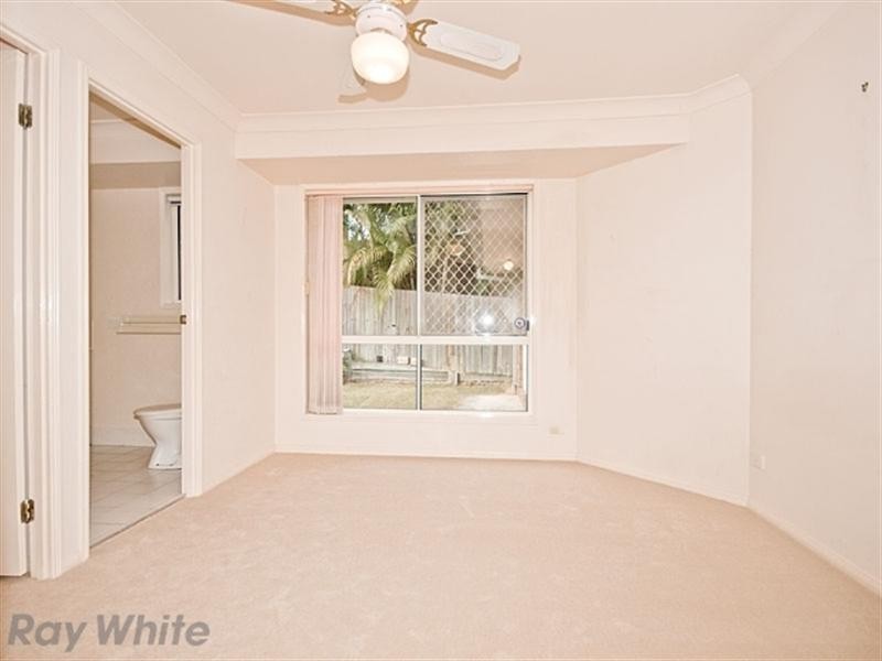 42 Settlers Circuit, Forest Lake QLD 4078