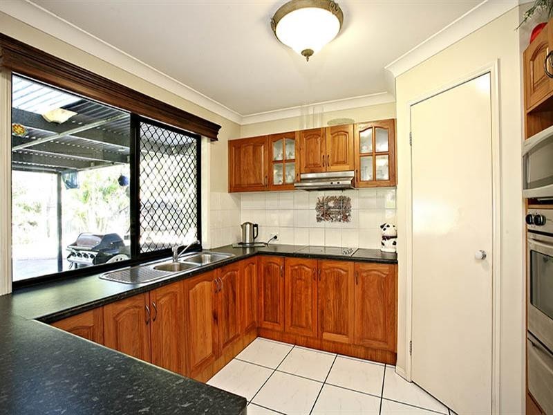 34 Milliken Circuit, Forest Lake QLD 4078