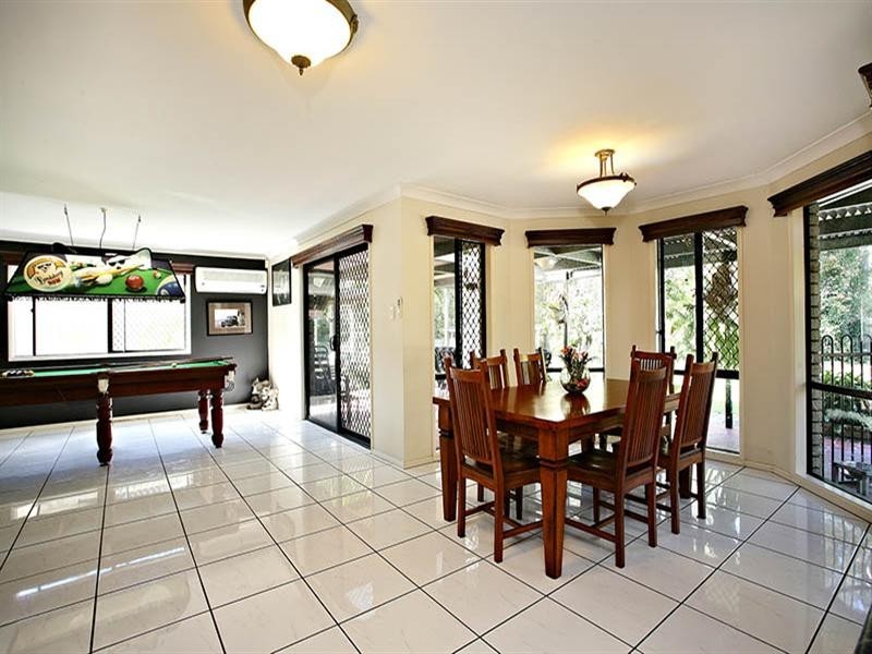 34 Milliken Circuit, Forest Lake QLD 4078