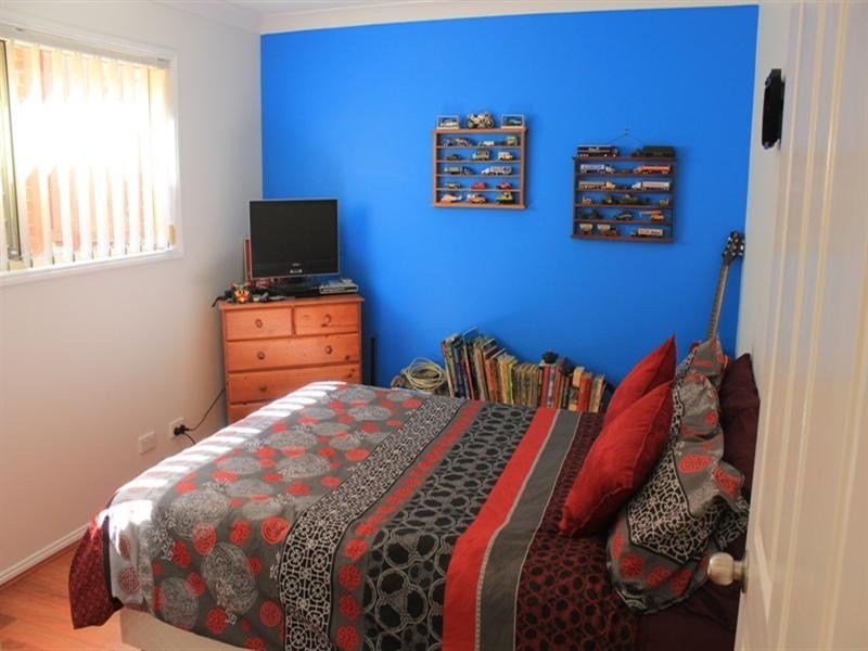3/10 MAWSON Place, Forest Lake QLD 4078
