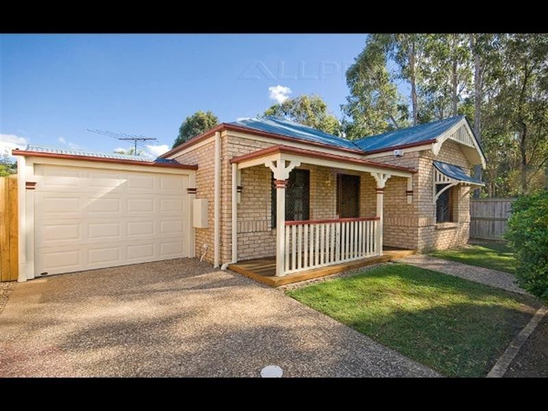 18 Babylon Place, Forest Lake QLD 4078