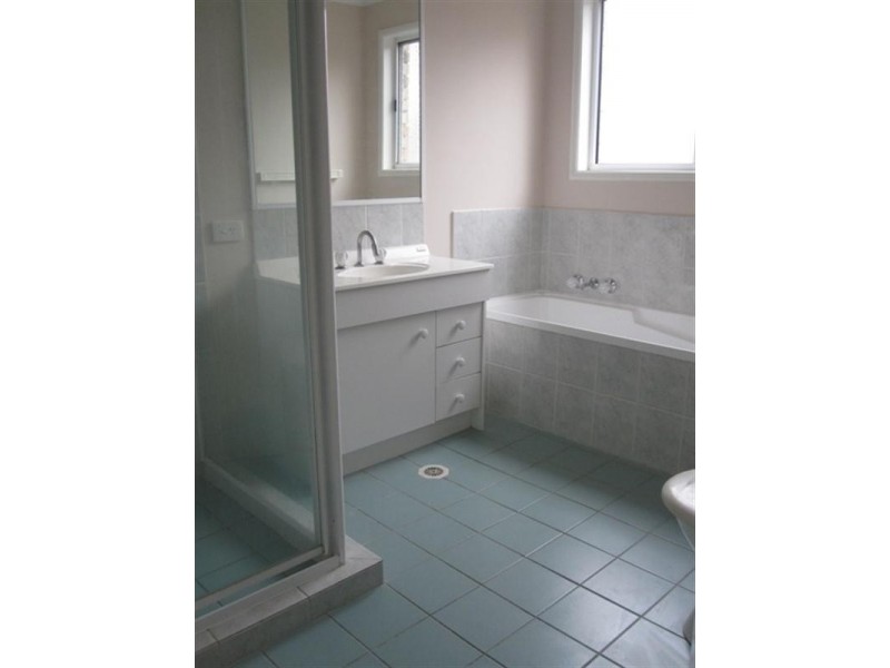 64 Hampstead Street, Forest Lake QLD 4078