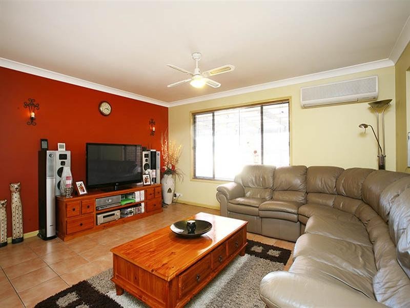 5 Fitzroy Place, Forest Lake QLD 4078