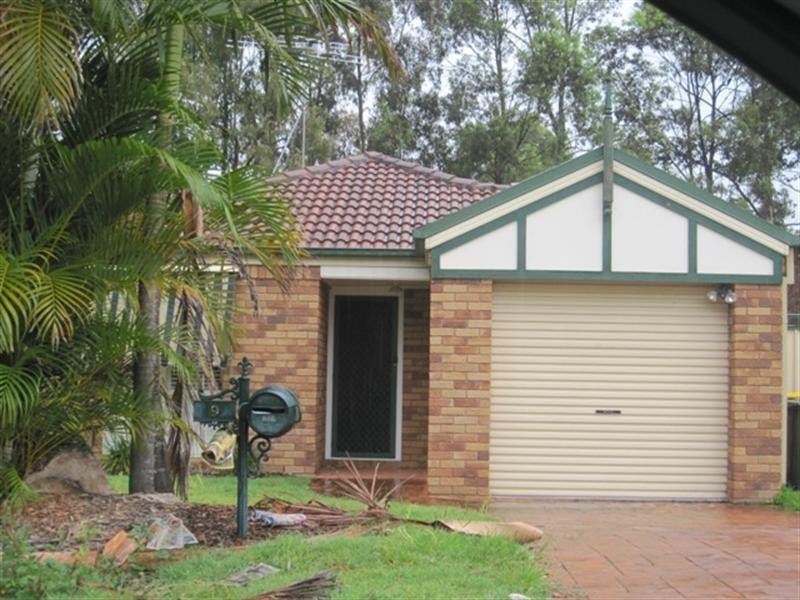 9 Teasel Crescent, Forest Lake QLD 4078