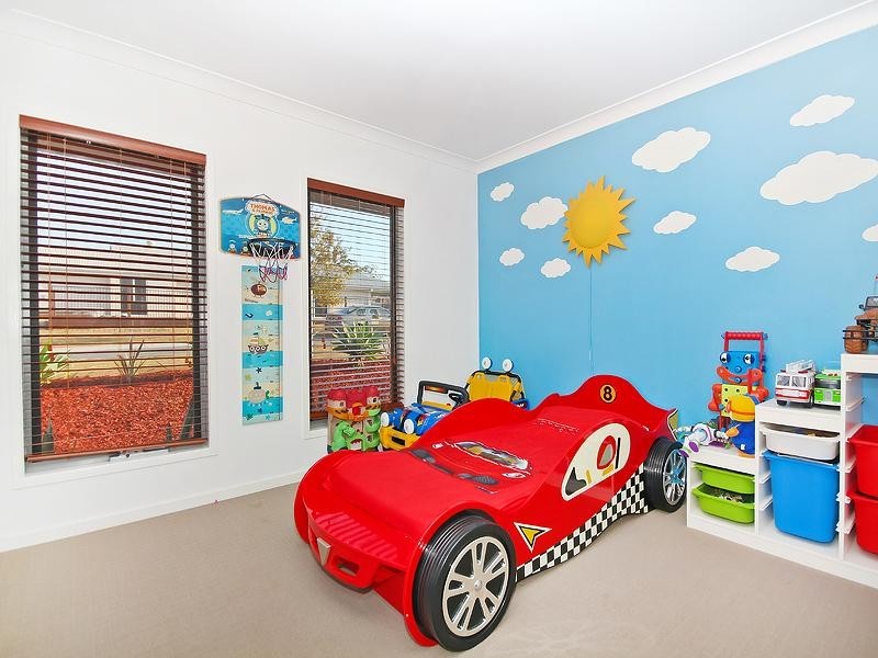 6 Damson Street, Heathwood QLD 4110