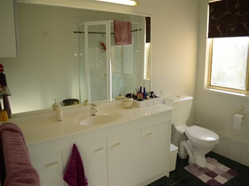 14 Agathis Place, Forest Lake QLD 4078