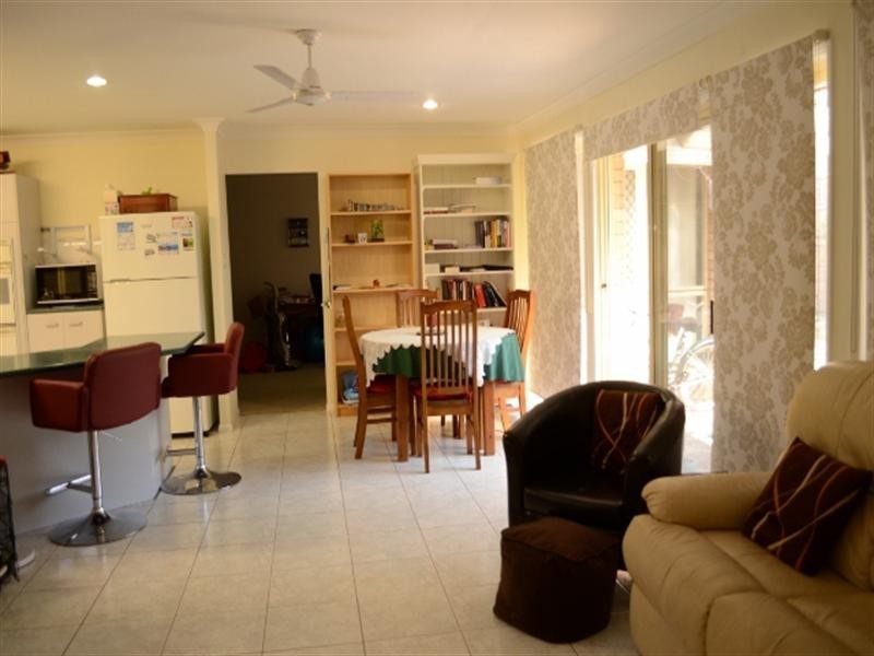 14 Agathis Place, Forest Lake QLD 4078