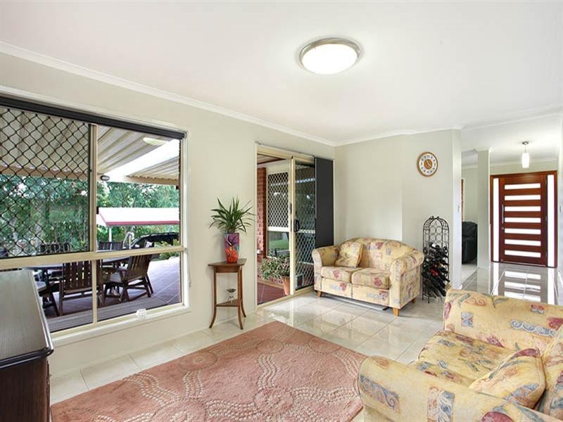 67 Renoir Crescent, Forest Lake QLD 4078