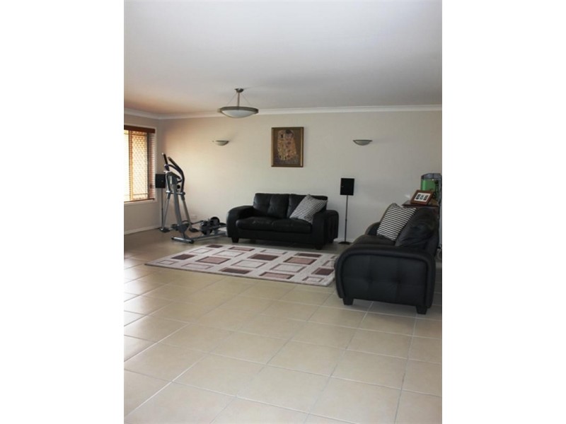 97 Alexandrina Circuit, Forest Lake QLD 4078