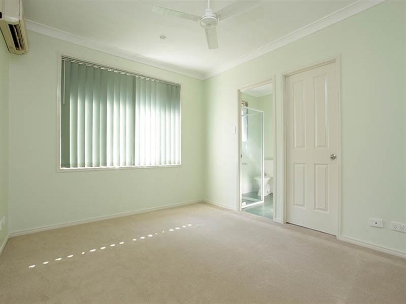 13 Agostino Close, Doolandella QLD 4077