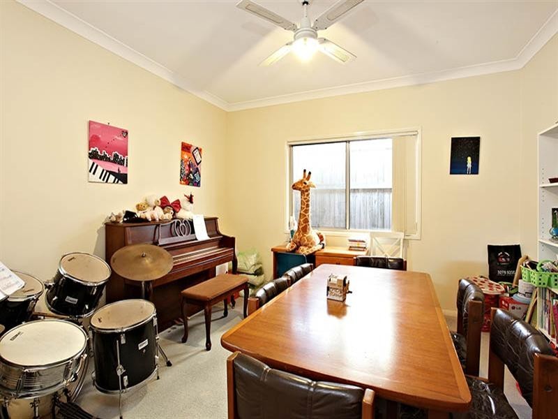 10 Catalina Circuit, Forest Lake QLD 4078