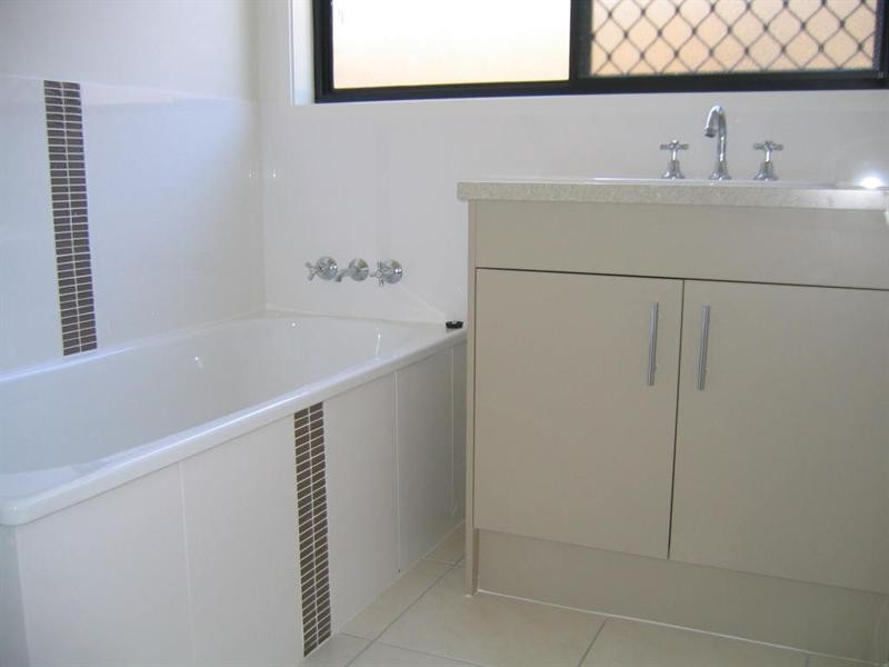 25 Tropical Drive, Forest Lake QLD 4078