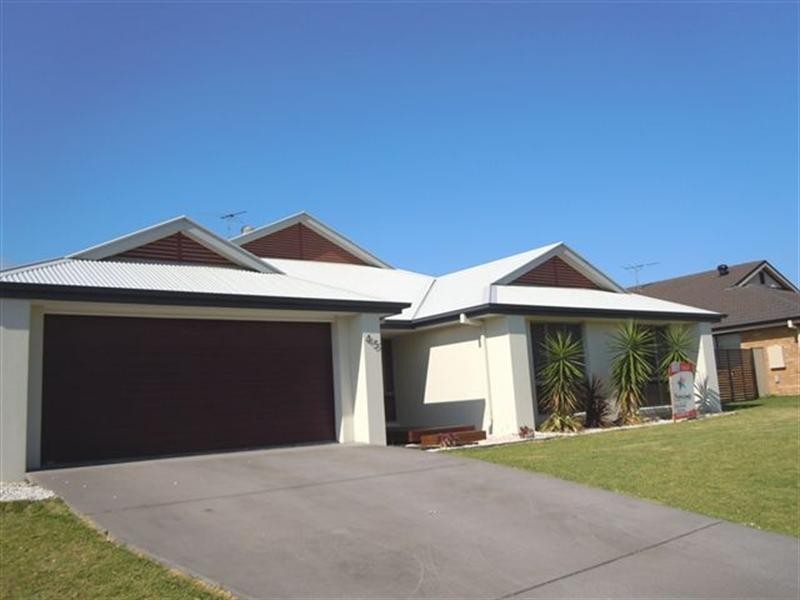 45 Hawthorne Street, Forest Lake QLD 4078