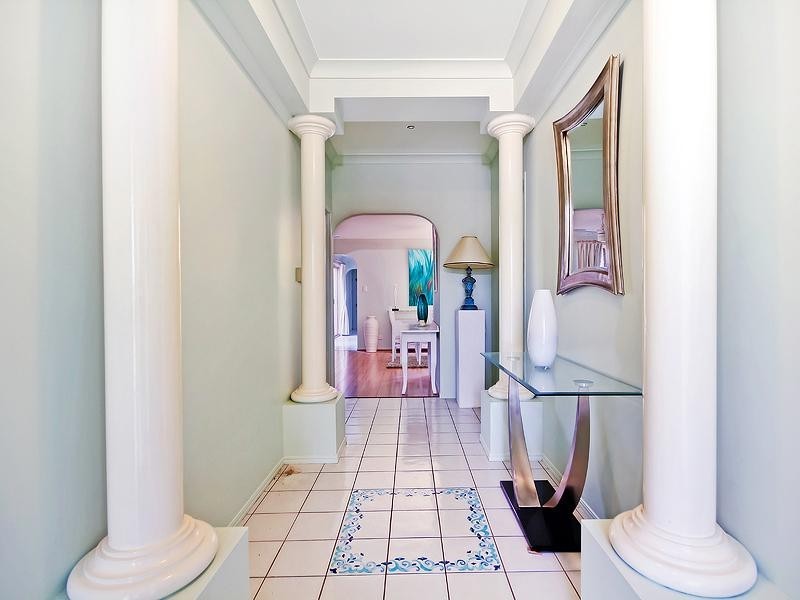 17 Burke Place, Forest Lake QLD 4078