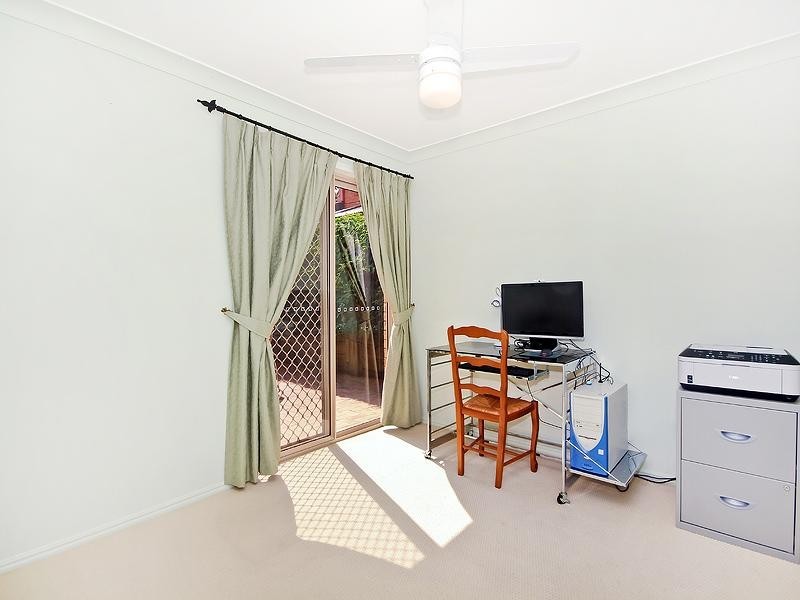 17 Burke Place, Forest Lake QLD 4078