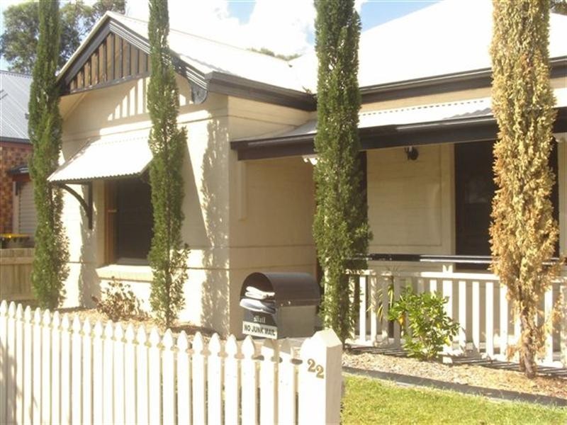 22 Randerson Street, Forest Lake QLD 4078