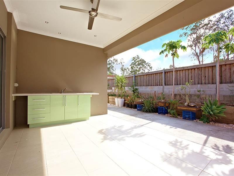 10 Davidshone Close, Doolandella QLD 4077