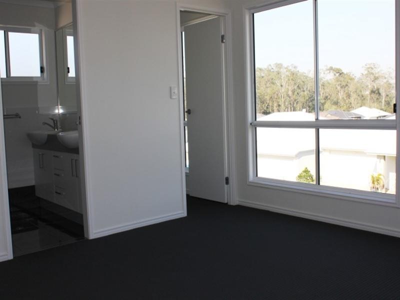 Lot 596 Anesbury Street, Doolandella QLD 4077