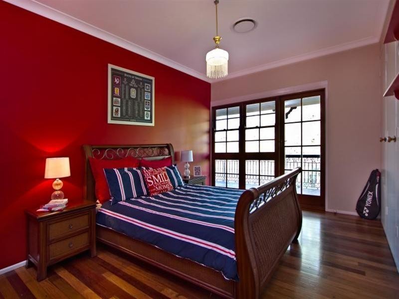 1 Bielby Road, Kenmore QLD 4069