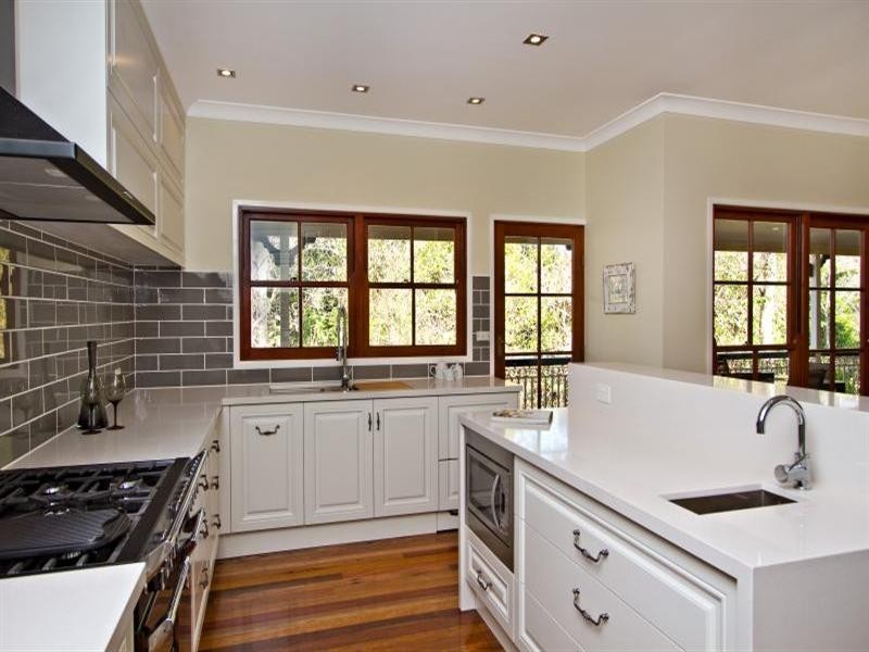 1 Bielby Road, Kenmore QLD 4069