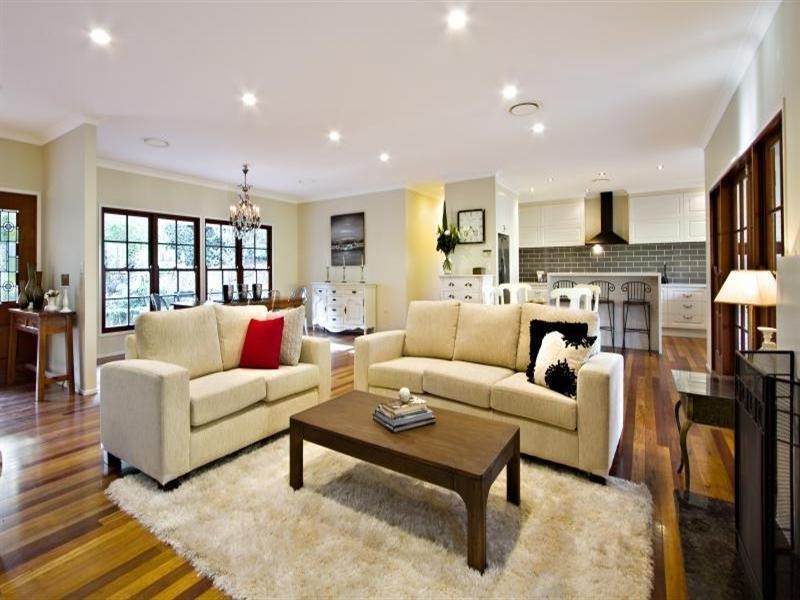 1 Bielby Road, Kenmore QLD 4069