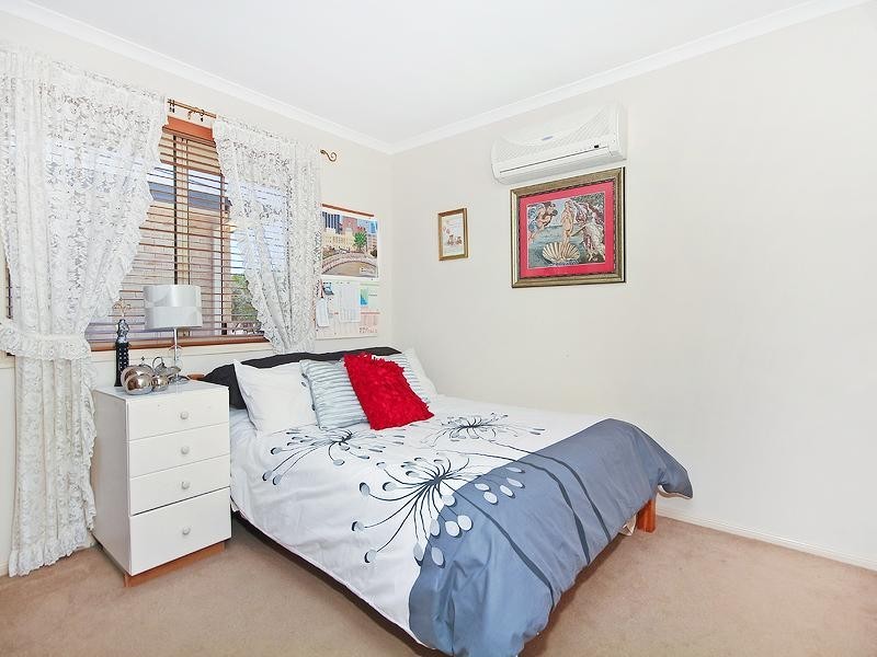 44 Ithaca Way, Forest Lake QLD 4078