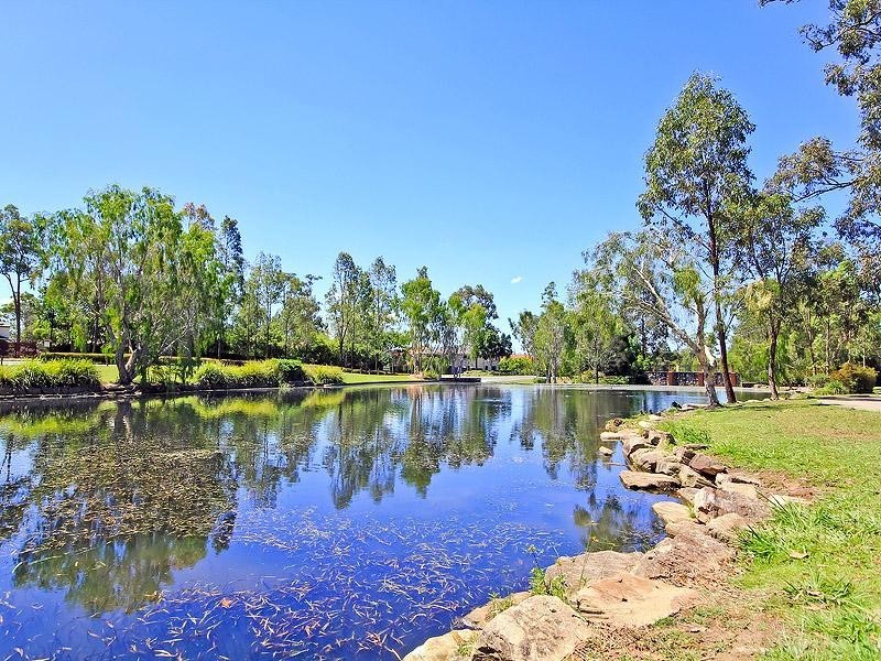 44 Ithaca Way, Forest Lake QLD 4078
