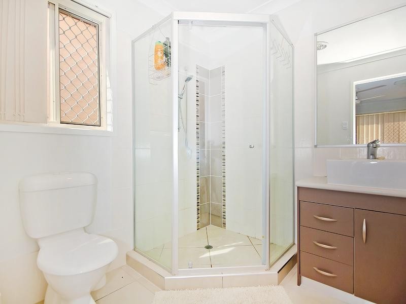 31 Gilberton Crescent, Forest Lake QLD 4078