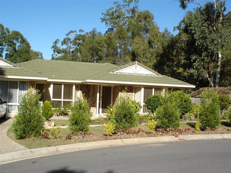 24 Tenterfield Place, Forest Lake QLD 4078