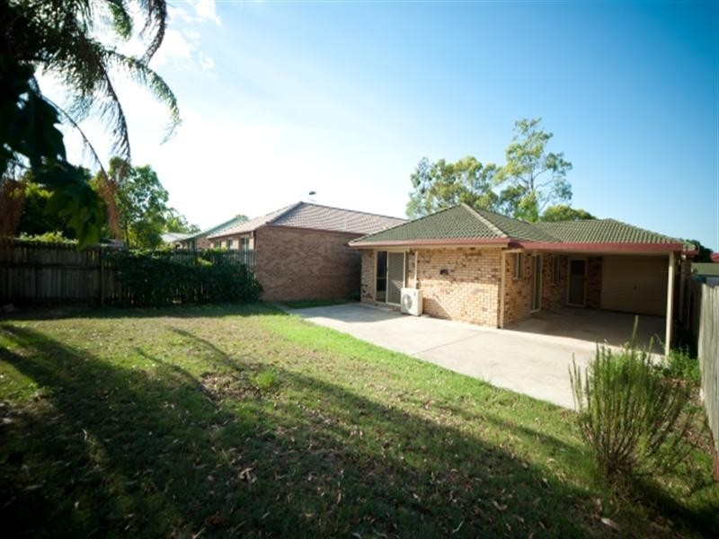 10 Acorn Circuit, Forest Lake QLD 4078