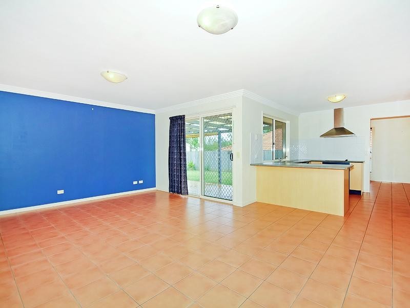 36 Booloumba Crescent, Forest Lake QLD 4078