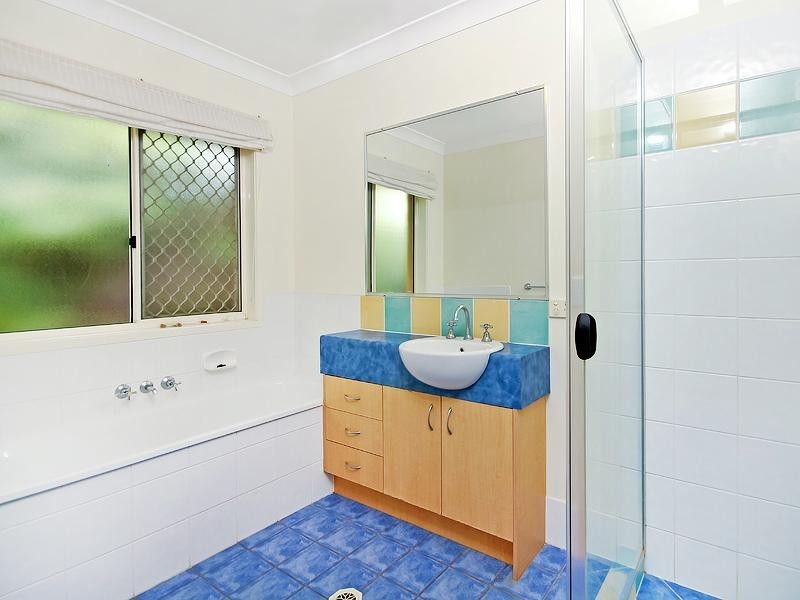 36 Booloumba Crescent, Forest Lake QLD 4078