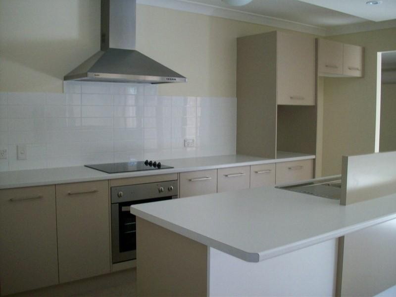 37 Juniper Street, Heathwood QLD 4110