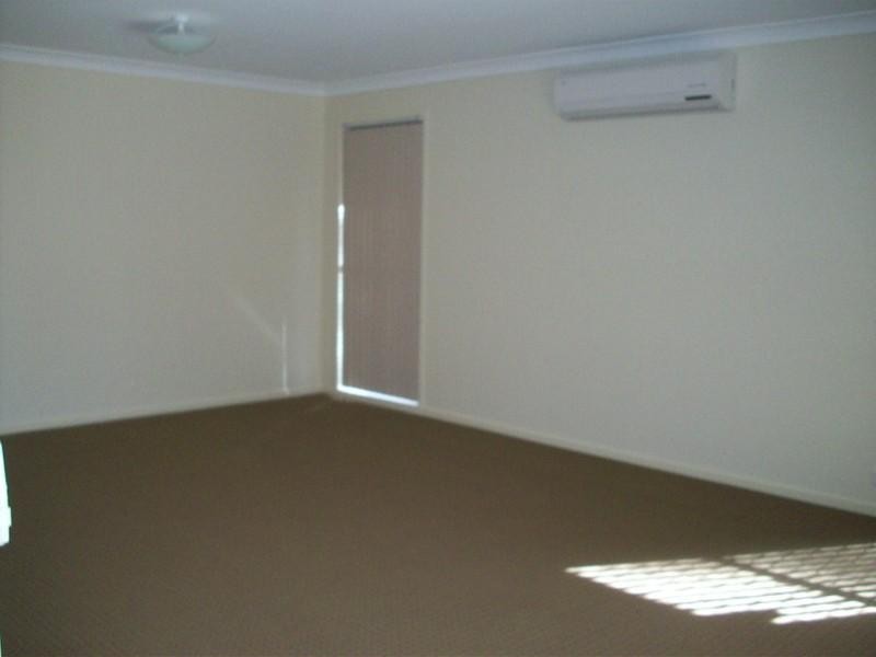 37 Juniper Street, Heathwood QLD 4110