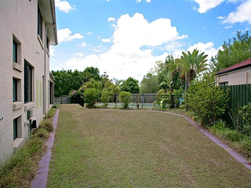 8 St Tropez Place, Forest Lake QLD 4078